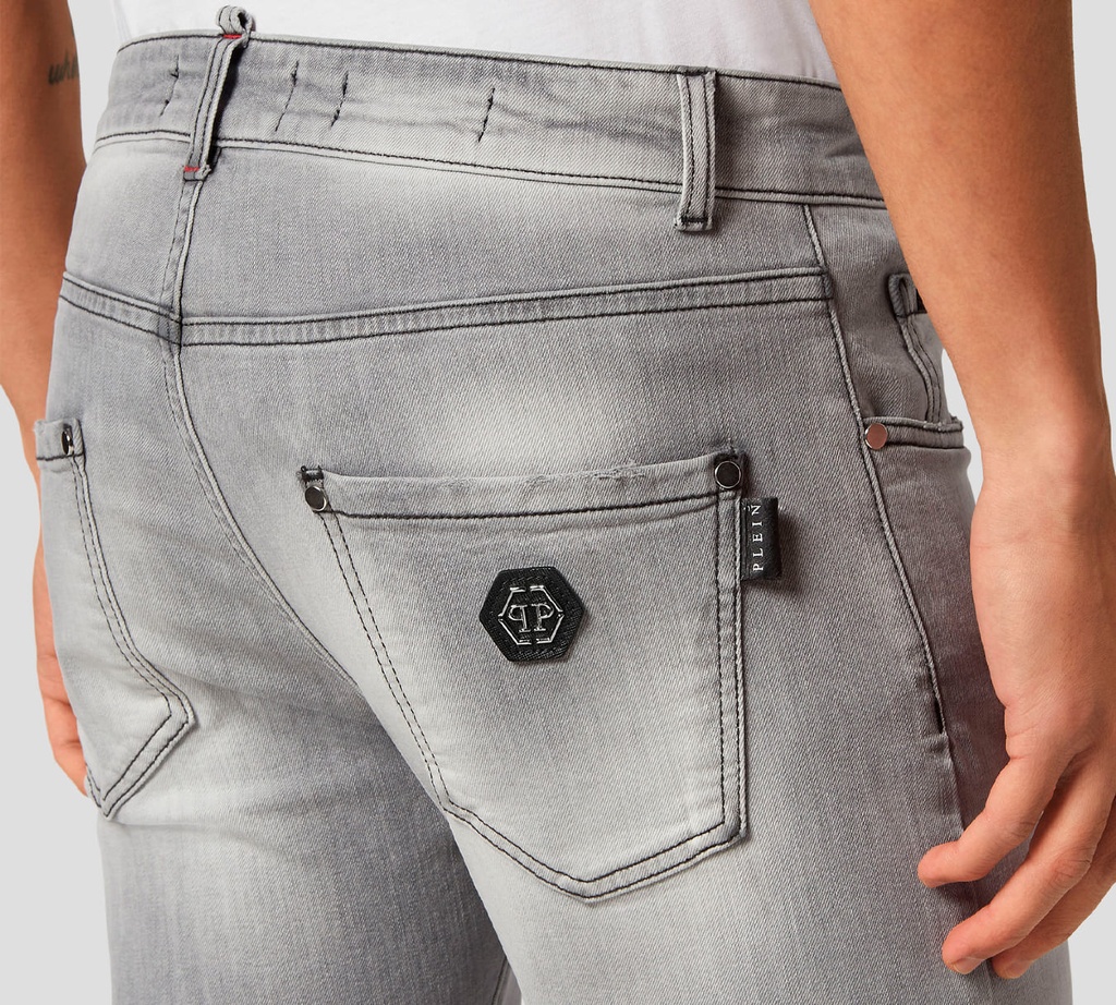 Philipp Plein - PANTALÓN VAQUERO CORTE CUT FIT N01