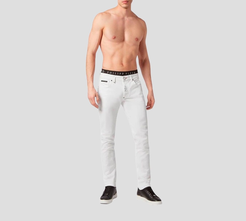 Philipp Plein - SKINNY JEANS CORTE CUT FIT UNICOLOR CON SELLO SOBRE BOLSILLO TRASERO