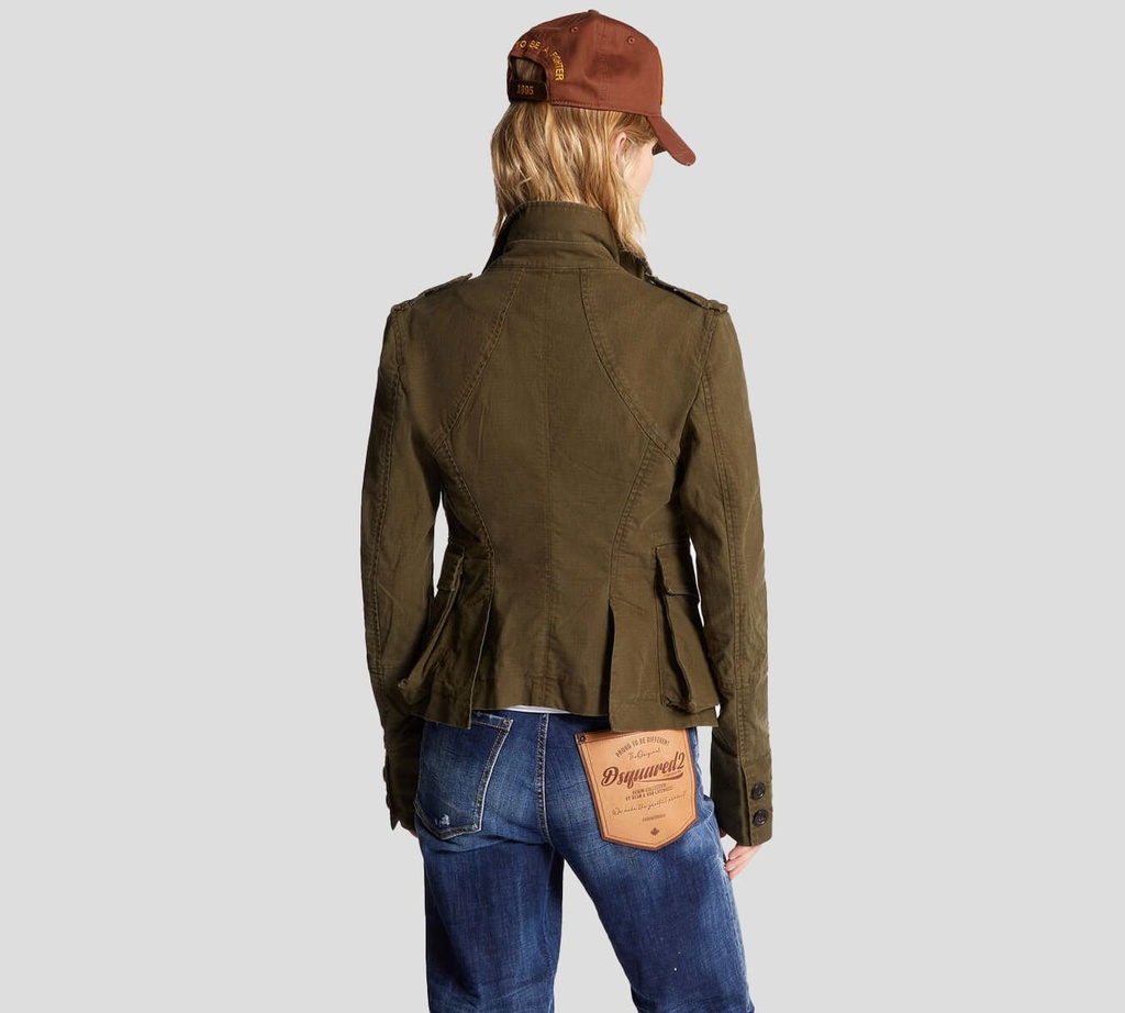 Dsquared2 - CHAQUETA CEÑIDA VERDE MILITAR ABOTONADA CON MULTIPLES BOLSILLOS