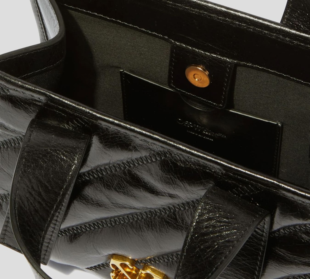 Off White - CARTERA NEGRA DE MANO EN CUERO CON HEBILLA DE MARCA METALICA