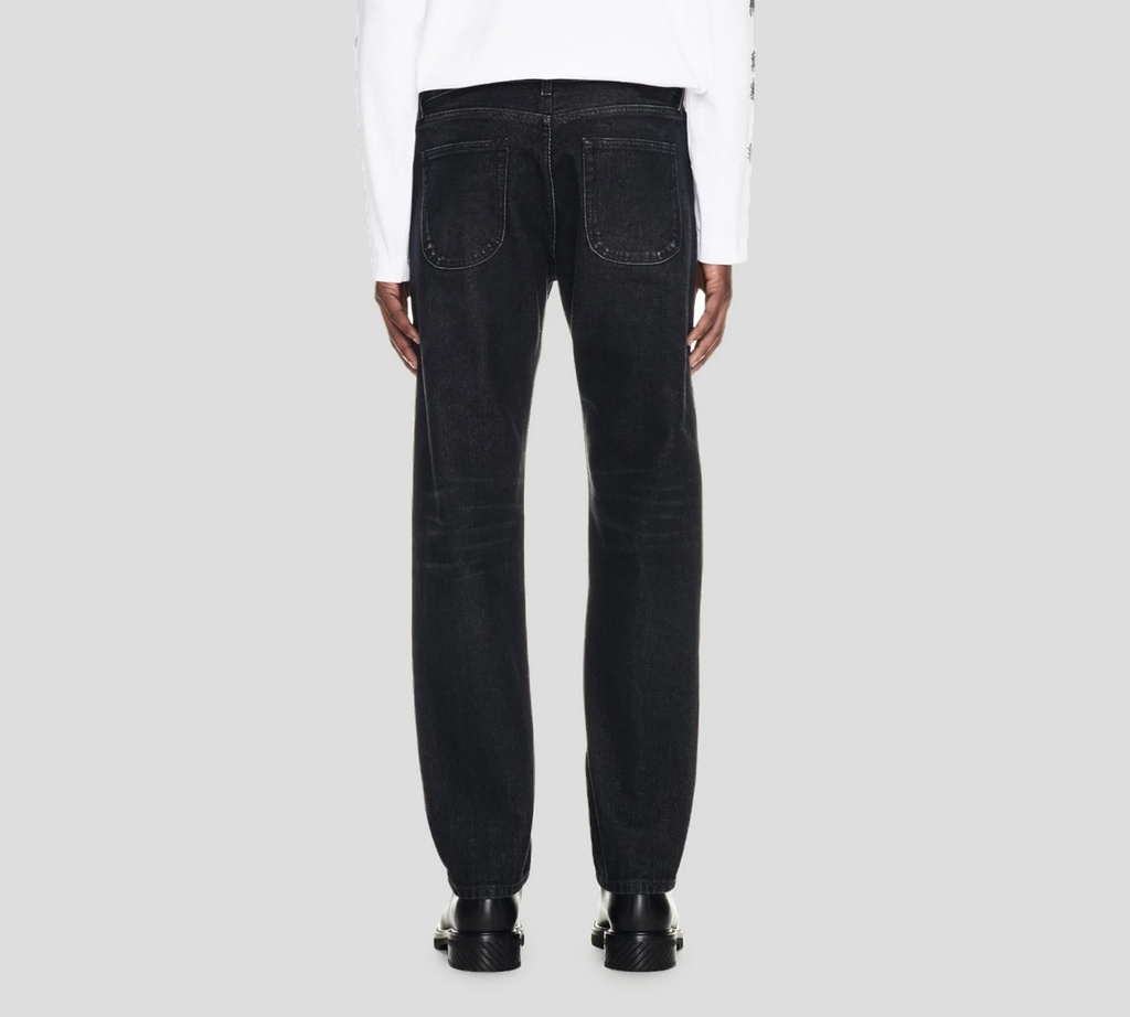 Off White - JEAN NEGRO PRELAVADO CORTE RECTO