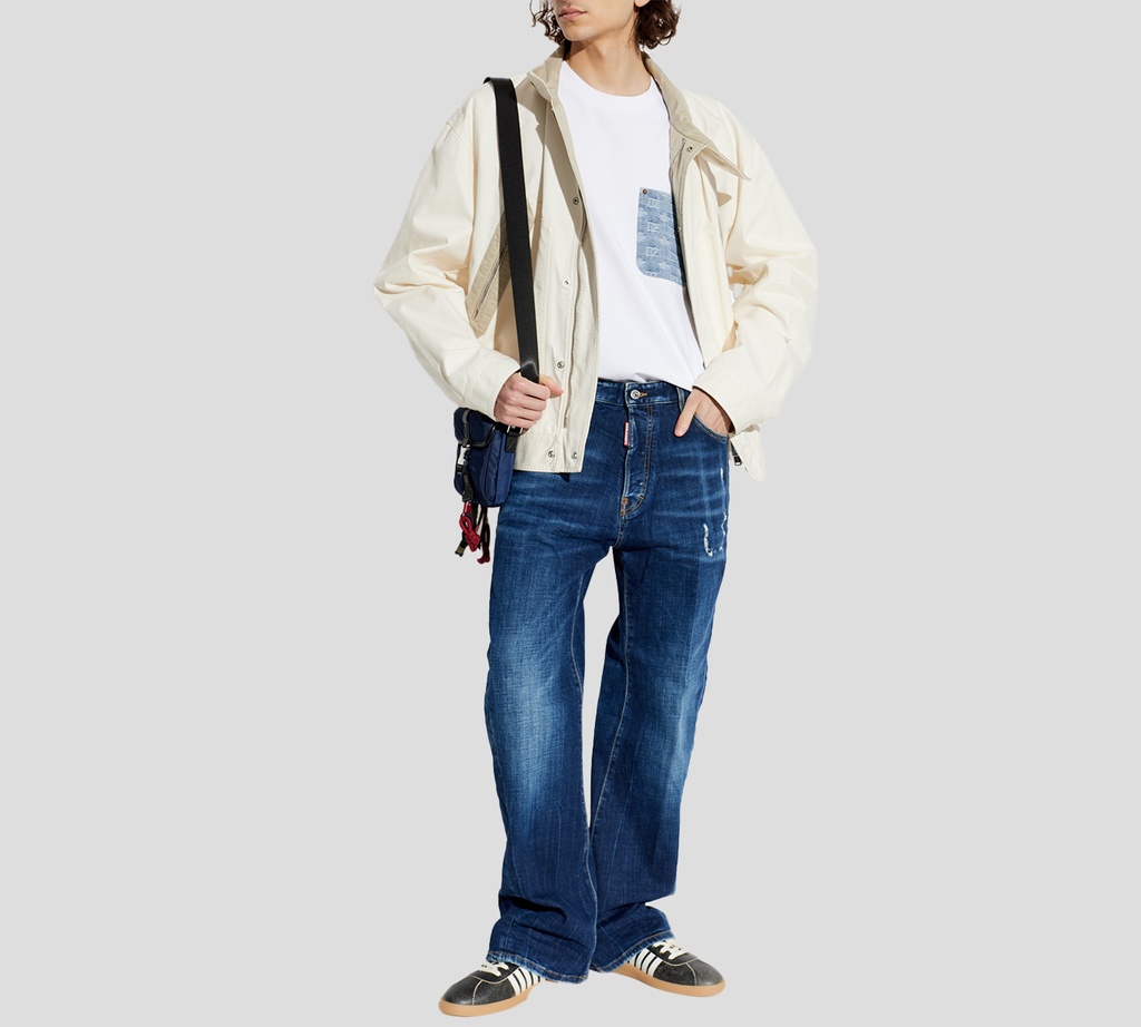 Dsquared2 - CHAQUETA BLANCA CON BOLSILLOS EN BEIGE Y CUELLO ALTO