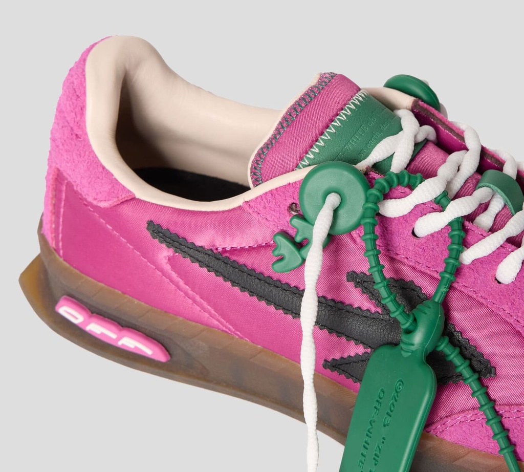 Off White - SNEAKER FUCSIA CON FLECHA NEGRA