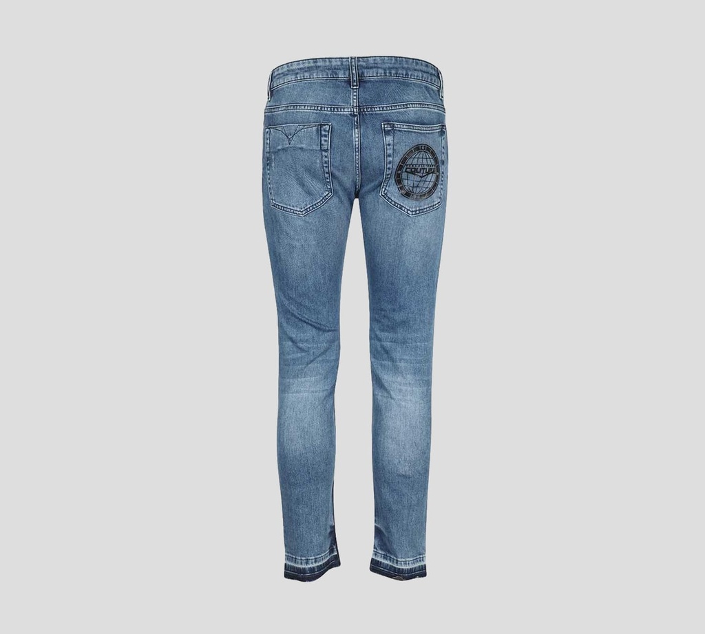 Versace Jeans Couture - JEANS CON RUEDOS RASGADOS Y LOGO ESTAMPADO SOBRE BOLSILLO TRASERO
