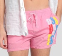 Dsquared2 - SHORT DE PLAYA MIDI, ROSADO CON LETRAS MULTICOLOR