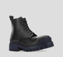 Balenciaga - BOTAS DE COMBATE EN CUERO CON SUELA GRUESA Y PUNTA DE HIERRO