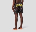Dsquared2 - SHORT DE PLAYA CAMUFLADO CON LOGO SOBRE LA PARTE TRASERA