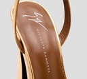 Giuseppe Zanotti - SANDALIA DORADA CON PLATAFORMA