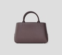 CARTERA DE MANO CON HEBILLA PEQUEÑA Y TIRA LARGA REMOVIBLE