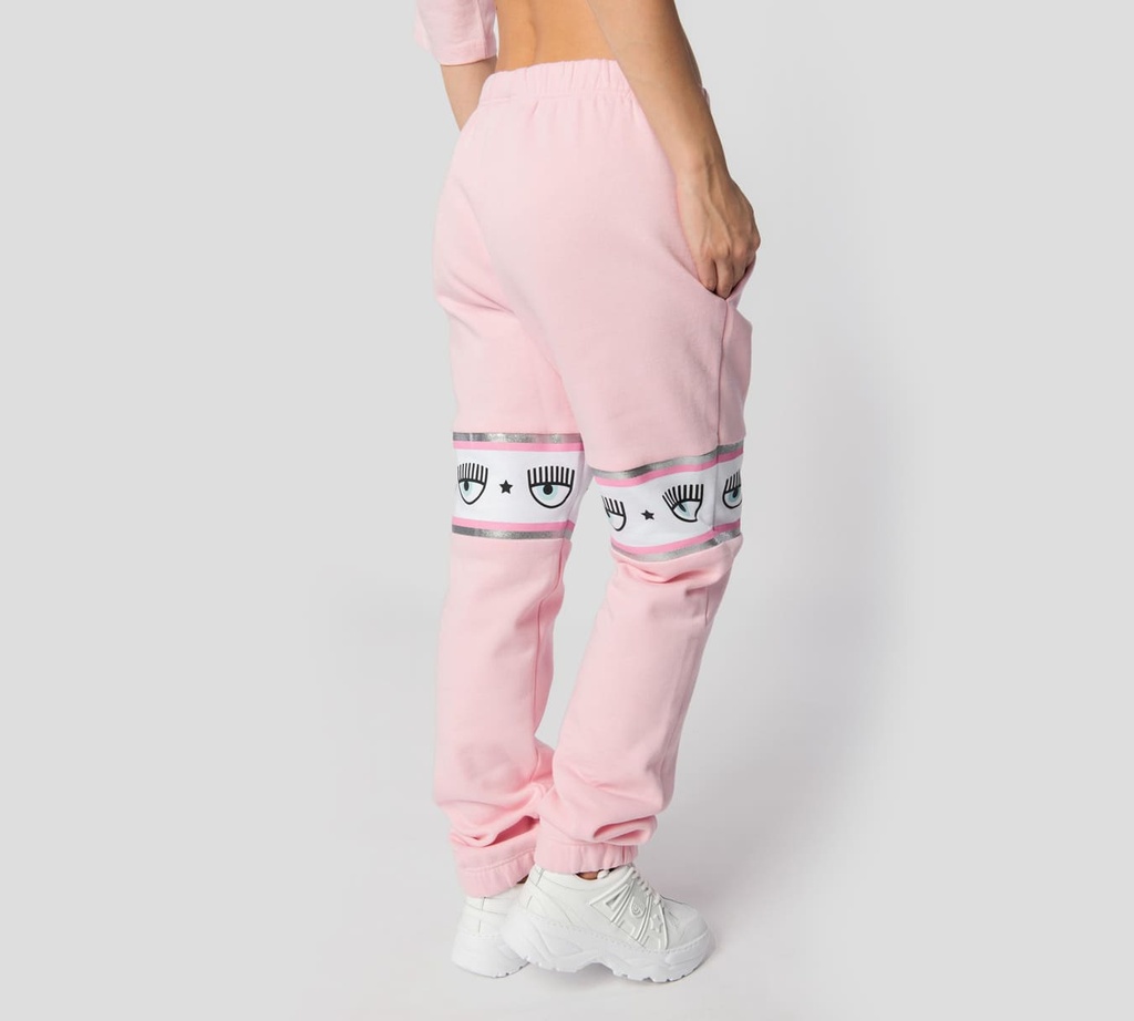 Chiara Ferragni - MONO ROSADO MAXILOGO