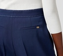 Elisabetta Franchi - PANTALON CORTO AZUL CON COSTURAS BLANCAS