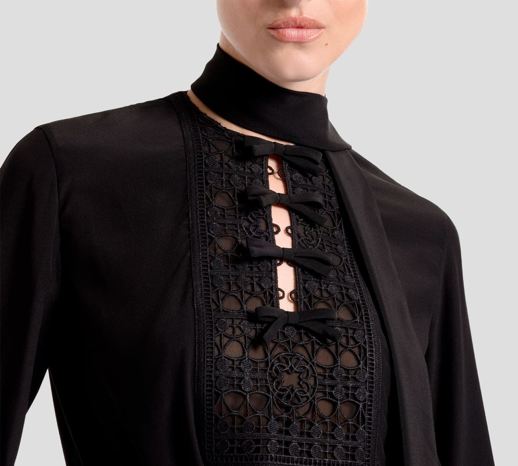 Elie Saab - BLUSA DE SEDA NEGRA CON ENCAJE EN EL PECHO