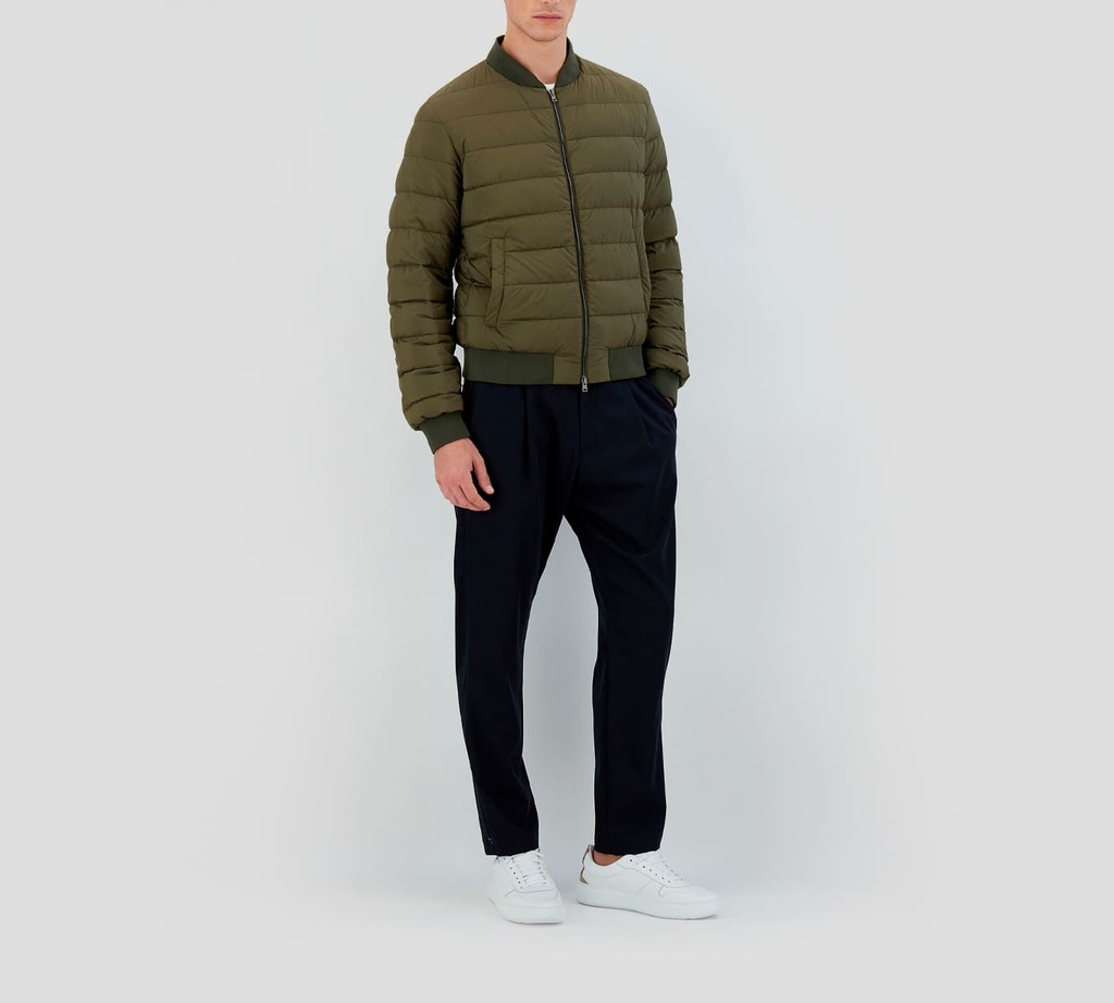 Herno - CHAQUETA BOMBER IMPERMEABLE VERDE MILITAR