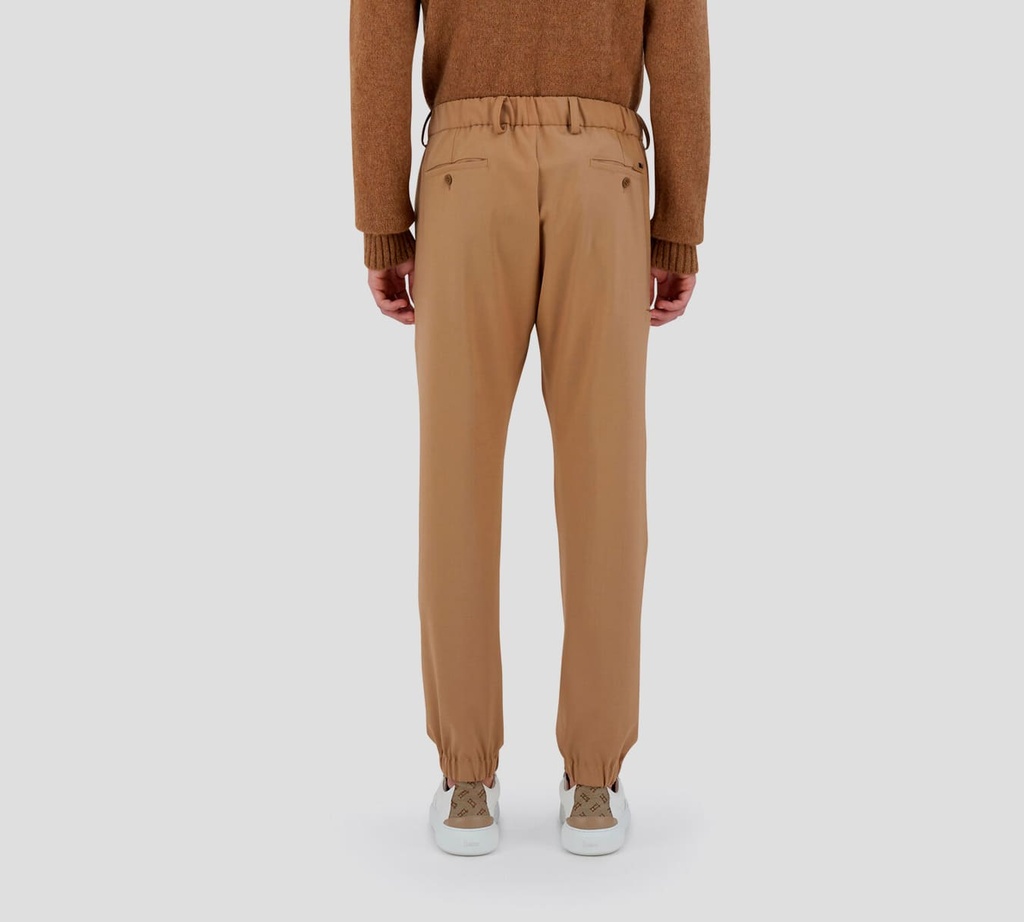 Herno - JOGGER CAMEL CON BOLSILLOS LATERALES