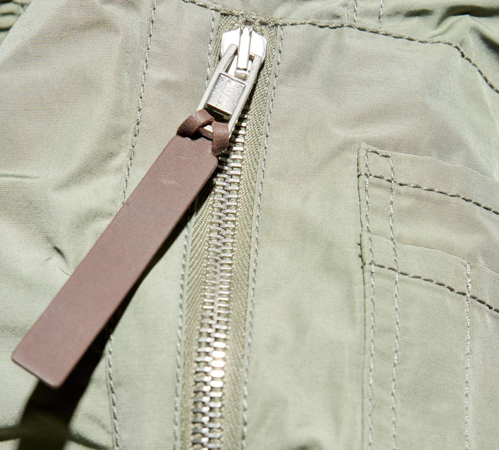 Moschino - CHAQUETA BOMBER VERDE CON FORRO NARANJA