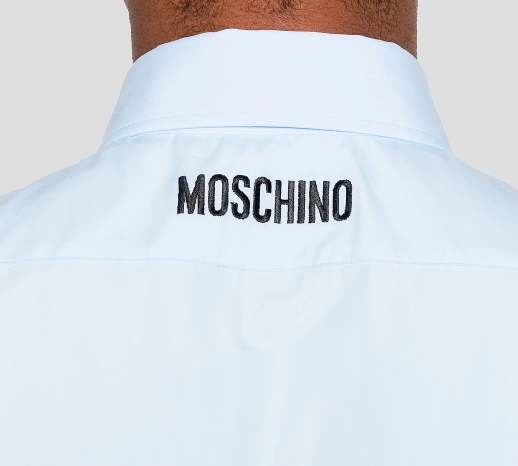 Moschino - CAMISA MANGA LARGA AZUL CON BORDADO DE GANZO CABALLERO