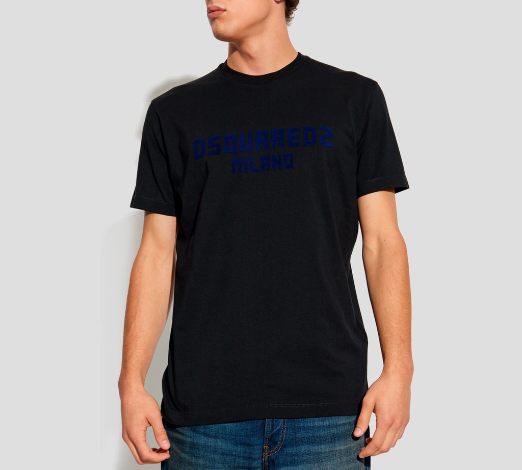 Dsquared2 - FRANELA NEGRA CON ESTAMPADO AZUL MARINO