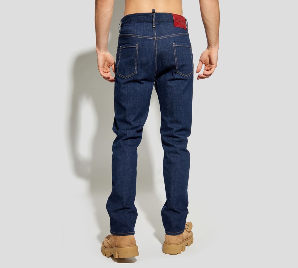 Dsquared2 - 642 JEAN AZUL MARINO CON ETIQUETA ROJA