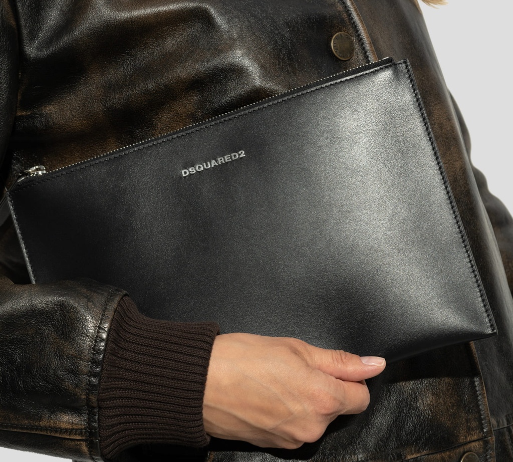 Dsquared2 - CARTERA SOBRE NEGRA EN CUERO DE UN SOLO COMPARTIMIENTO 