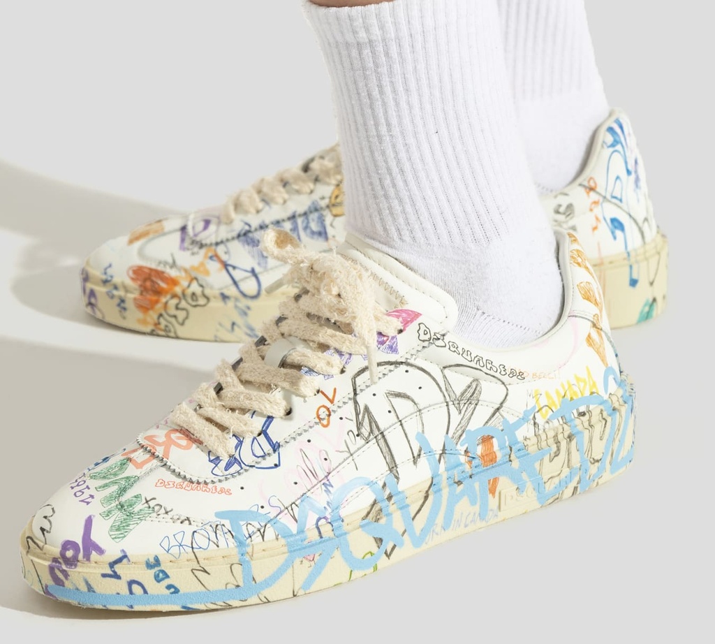 Dsquared2 - SNEAKERS BLANCO CON ESTAMPADO DE GRAFFITI COLORIDO