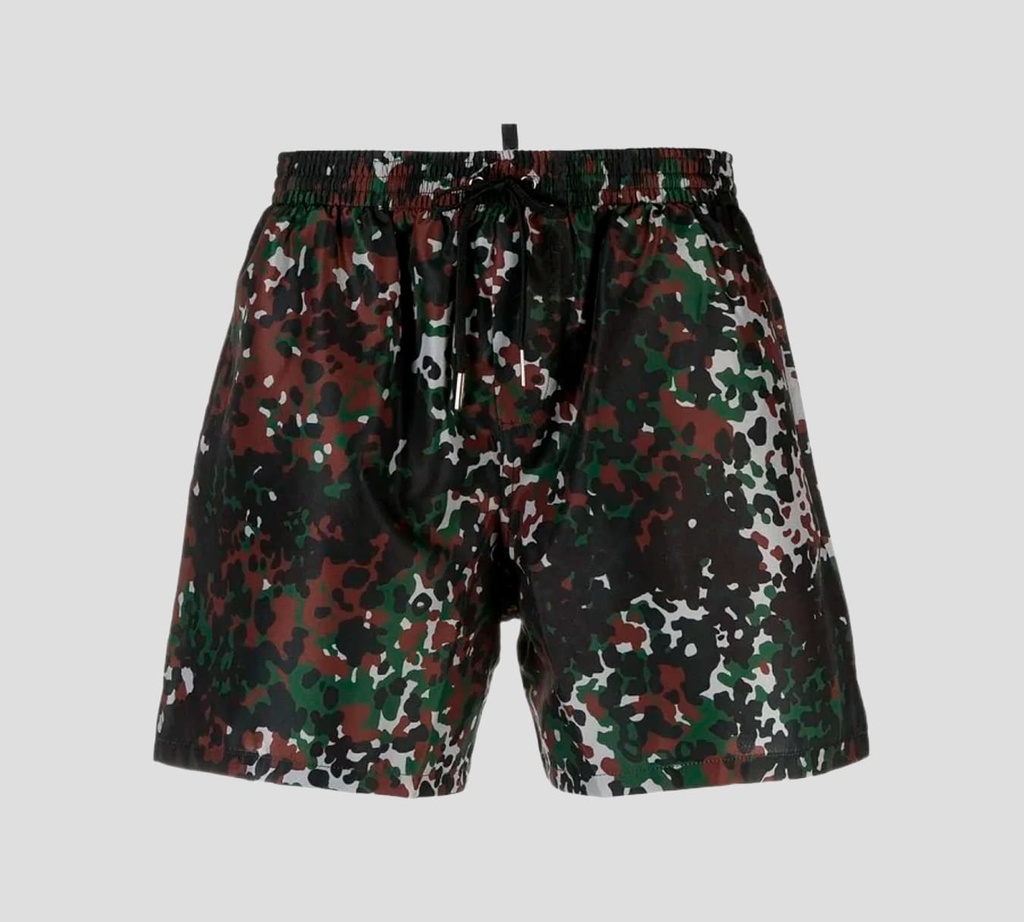 Dsquared2 - SHORT DE PLAYA CAMUFLADO CON LOGO SOBRE LA PARTE TRASERA