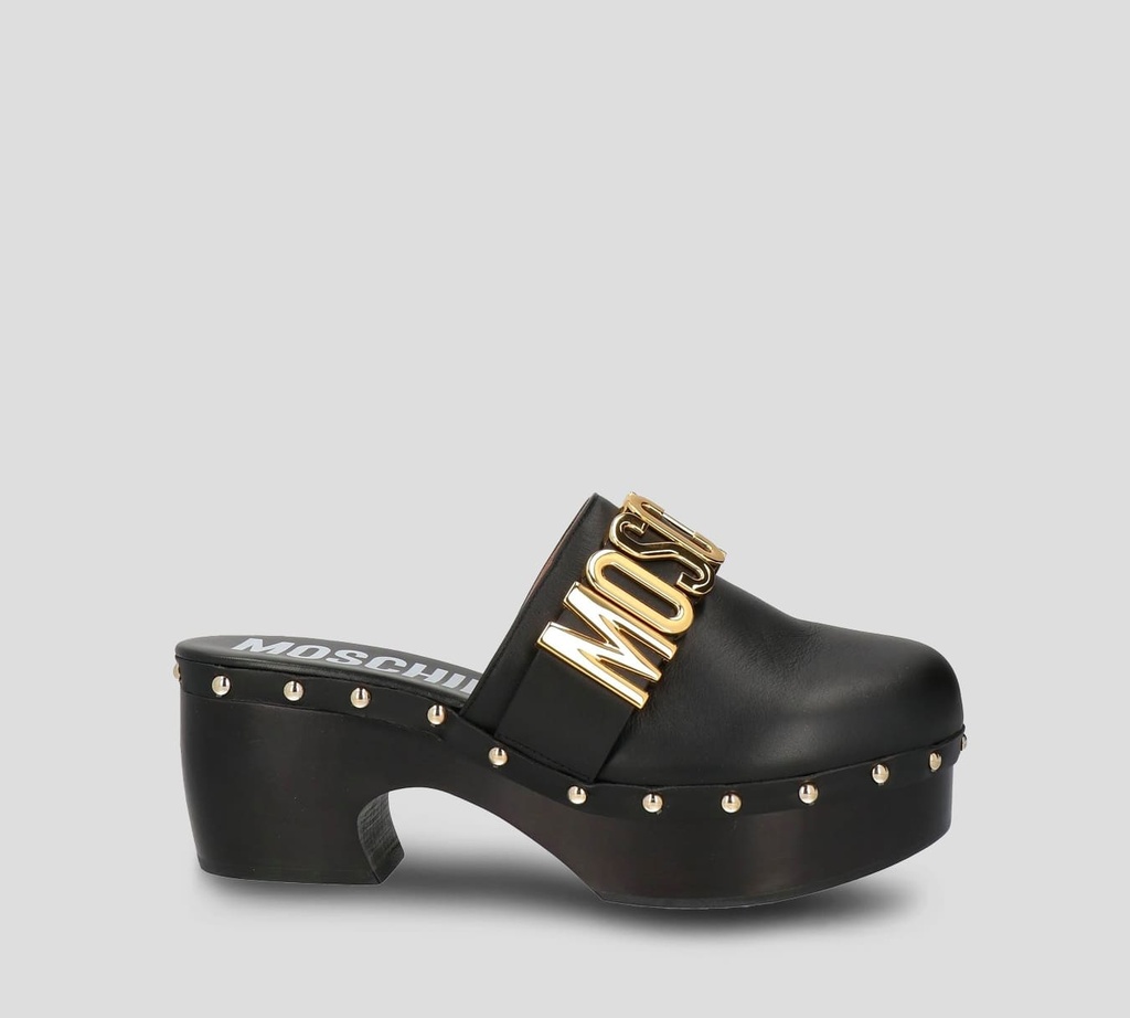 Moschino - SUECO EN CUERO CON TACHUELAS Y TACÓN GRUESO