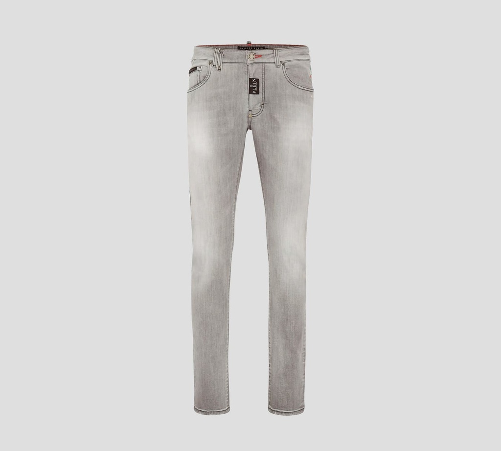 Philipp Plein - SKINNY JEANS CORTE CUT FIT PRELAVADOS CON SELLO SOBRE BOLSILLO TRASERO