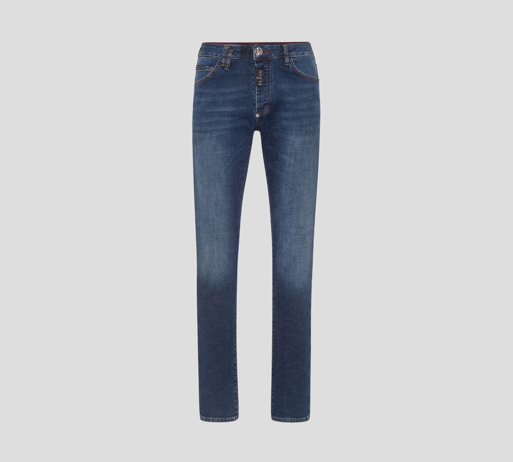 Philipp Plein - BLUE JEANS CLÁSICO CON SELLO SOBRE BOLSILLO TRASERO