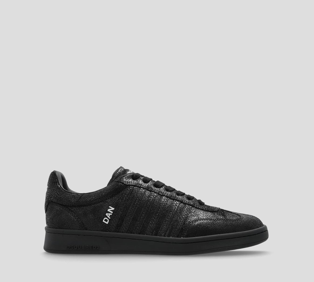 Dsquared2 - SNEAKERS NEGROS VINTAGE CON DETALLE DE DESGASTE Y DAN EN BLANCO
