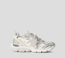 Off White - SNEAKER DEPORTIVO "BE RIGHT BACK" PLATEADO CON BLANCO