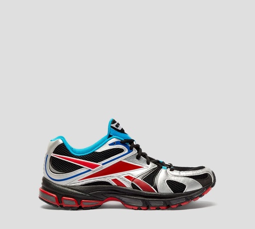 Ventemens x Reebok - ZAPATOS SPIKE RUNNER 200