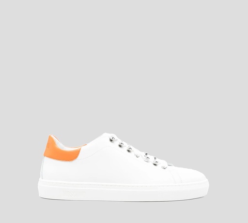 Moschino - SNEAKERS CON DETALLE NARANJA EN EL TALÓN