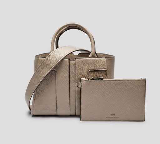 [BS05A51E2-DC4] Elisabetta Franchi - CARTERA MEDIANA EN CUERO SINTÉTICO CON LOGO EN RELIEVE Y TIRA REMOVIBLE