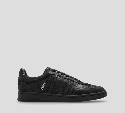 Dsquared2 - SNEAKERS NEGROS VINTAGE CON DETALLE DE DESGASTE Y DAN EN BLANCO