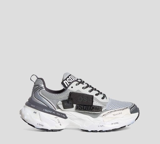 Dsquared2 - SNEAKERS GRISES DEPORTIVOS CON DETALLES EXTRAVAGANTES EN TIPOGRAFIAS Y TEXTURAS